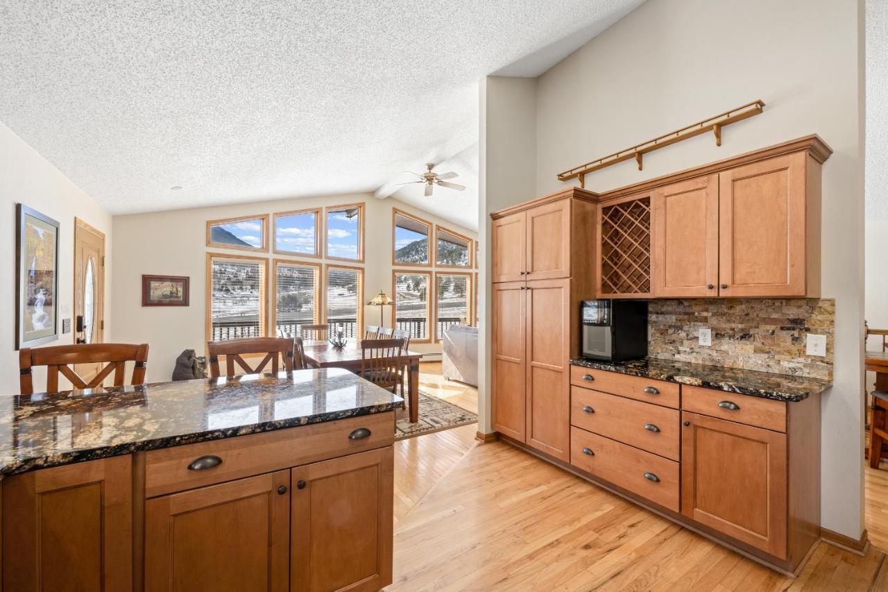 Lily Mountain Lodge - Amazing Mountains Views, Private Hot Tub, Great Location Estes Park Extérieur photo